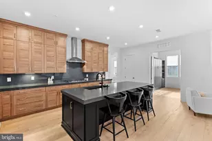 22171 Springside Terr, Ashburn, VA 20148 - Photo 3