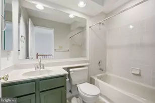 45563 Whitcomb Square, Sterling, VA 20166 - Photo 19