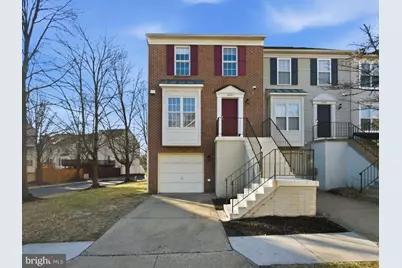 45563 Whitcomb Square, Sterling, VA 20166 - Photo 1