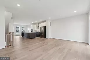 22798 Tawny Pine, Brambleton, VA 20148 - Photo 9