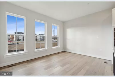 22798 Tawny Pine, Brambleton, VA 20148 - Photo 15