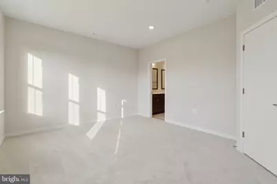 22798 Tawny Pine, Brambleton, VA 20148 - Photo 19