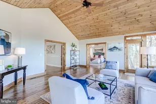 35405 Carnoustie Cir, Round Hill, VA 20141 - Photo 11