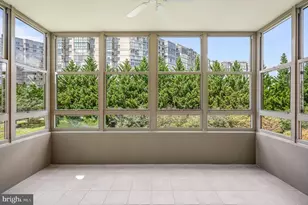 19350 Magnolia Grove Square, Leesburg, VA 20176 - Photo 11