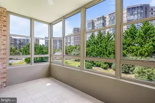 19350 Magnolia Grove Square, Leesburg, VA 20176 - Photo 13