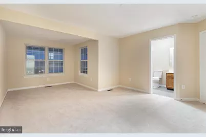 546 Kalmia Square NE, Leesburg, VA 20176 - Photo 11