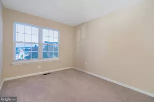 546 Kalmia Square NE, Leesburg, VA 20176 - Photo 17