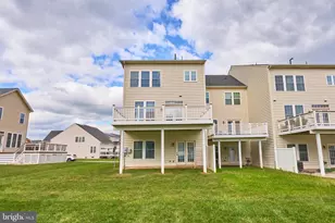 21276 Hyrst Grove Terrace, Ashburn, VA 20147 - Photo 37