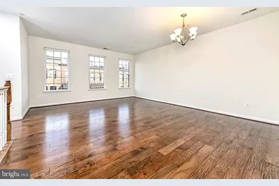 459 Kornblau Terrace SE, Leesburg, VA 20175 - Photo 7