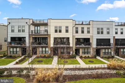 23049 Cottonwillow Square, Brambleton, VA 20148 - Photo 5