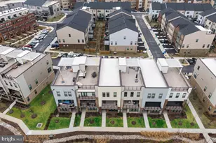 23049 Cottonwillow Sq, Brambleton, VA 20148 - Photo 57