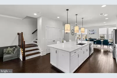 23049 Cottonwillow Square, Brambleton, VA 20148 - Photo 23