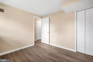 22078 Manning Square, Sterling, VA 20166 - Photo 29