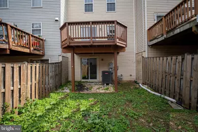 22078 Manning Square, Sterling, VA 20166 - Photo 33