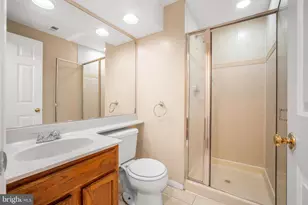 22078 Manning Square, Sterling, VA 20166 - Photo 27