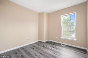 22078 Manning Square, Sterling, VA 20166 - Photo 19