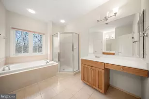 21945 Windy Oaks Square, Broadlands, VA 20148 - Photo 23