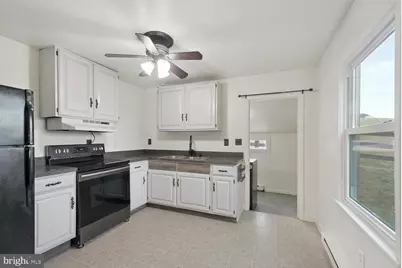 18390 Silcott Springs Road, Purcellville, VA 20132 - Photo 5