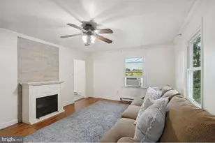 18390 Silcott Springs Rd, Purcellville, VA 20132 - Photo 5