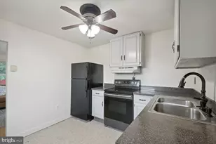 18390 Silcott Springs Rd, Purcellville, VA 20132 - Photo 7