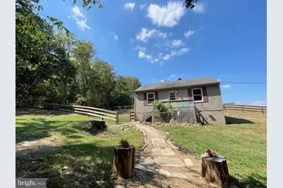 18390 Silcott Springs Road, Purcellville, VA 20132 - Photo 1