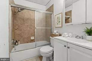 330 Shenandoah St SE, Leesburg, VA 20175 - Photo 7