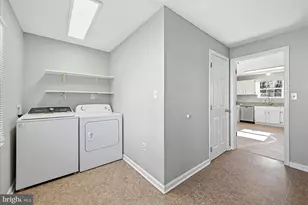 37127 Butts Ln, Purcellville, VA 20132 - Photo 17