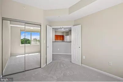 19355 Cypress Ridge Terrace #802, Leesburg, VA 20176 - Photo 13