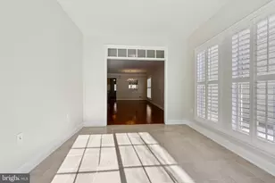 20850 Adams Mill Pl, Ashburn, VA 20147 - Photo 5