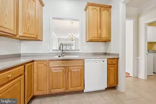 20850 Adams Mill Pl, Ashburn, VA 20147 - Photo 9