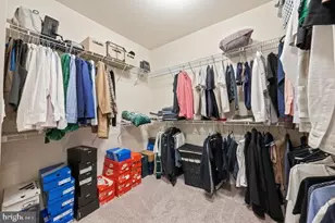 22912 Bubbling Brook Dr, Brambleton, VA 20148 - Photo 25