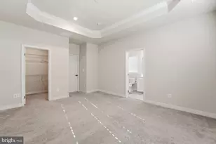 42538 Tiber Falls Sq, Sterling, VA 20166 - Photo 19