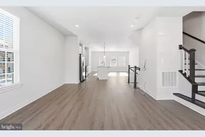 42538 Tiber Falls Square, Sterling, VA 20166 - Photo 9