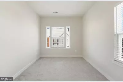 42538 Tiber Falls Square, Sterling, VA 20166 - Photo 13