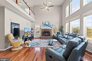 43387 La Belle Pl, Ashburn, VA 20147 - Photo 17