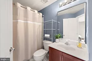 43387 La Belle Pl, Ashburn, VA 20147 - Photo 49