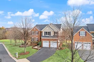 43387 La Belle Pl, Ashburn, VA 20147 - Photo 5