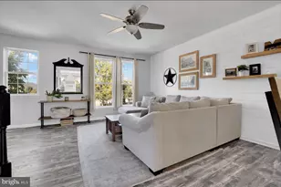 25336 Sweetness Terrace, Aldie, VA 20105 - Photo 11