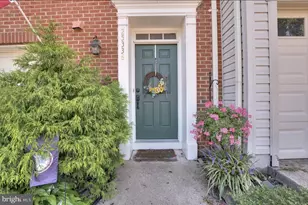 25336 Sweetness Terrace, Aldie, VA 20105 - Photo 3