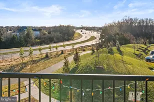 22530 Wilson View Ter, Ashburn, VA 20148 - Photo 33