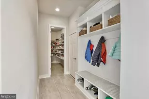 19135 Huntridge Preserve Ct, Purcellville, VA 20132 - Photo 19