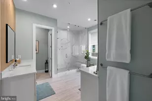 43442 Croson Ln, Ashburn, VA 20148 - Photo 39