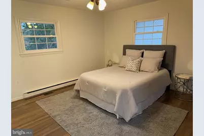 503 E Charlotte Street, Sterling, VA 20164 - Photo 5