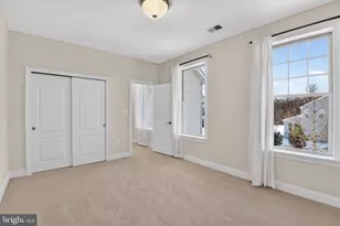 24814 Barrington Grove Ct, Aldie, VA 20105 - Photo 35