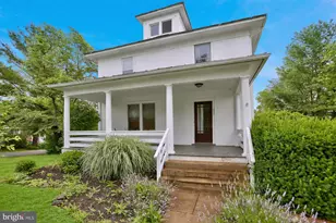 200 S Orchard Dr, Purcellville, VA 20132 - Photo 1