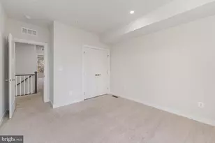 24742 Monk Meadows Terrace, Sterling, VA 20166 - Photo 31