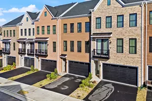 23062 Copper Tree Ter, Ashburn, VA 20148 - Photo 3