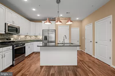 1304 Ribbon Limestone Terrace SE, Leesburg, VA 20175 - Photo 7