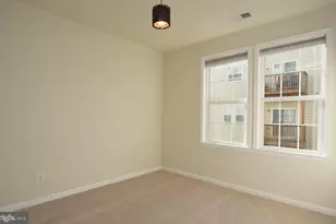 42287 San Juan Terrace, Aldie, VA 20105 - Photo 9