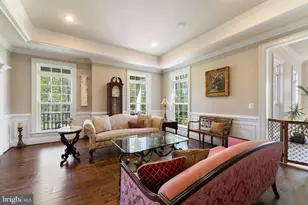 22011 Beaverdam Dr, Ashburn, VA 20148 - Photo 15
